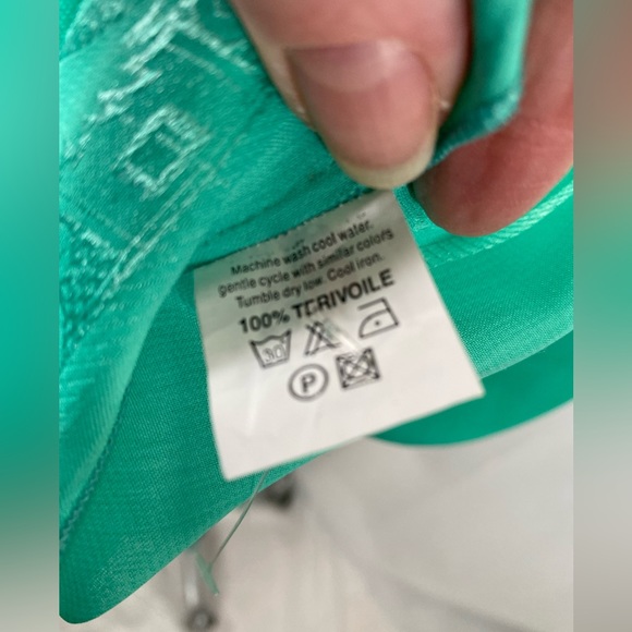 Large wrap scarf Two tone mint green with fringe/tassels formal event 45" x 69" - Picture 5 of 7